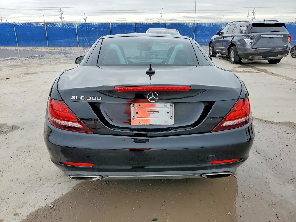 Продажа на аукционе авто 2017 Mercedes-benz Slc, vin: WDDPK3JA8HF140538, номер лота: 45673676