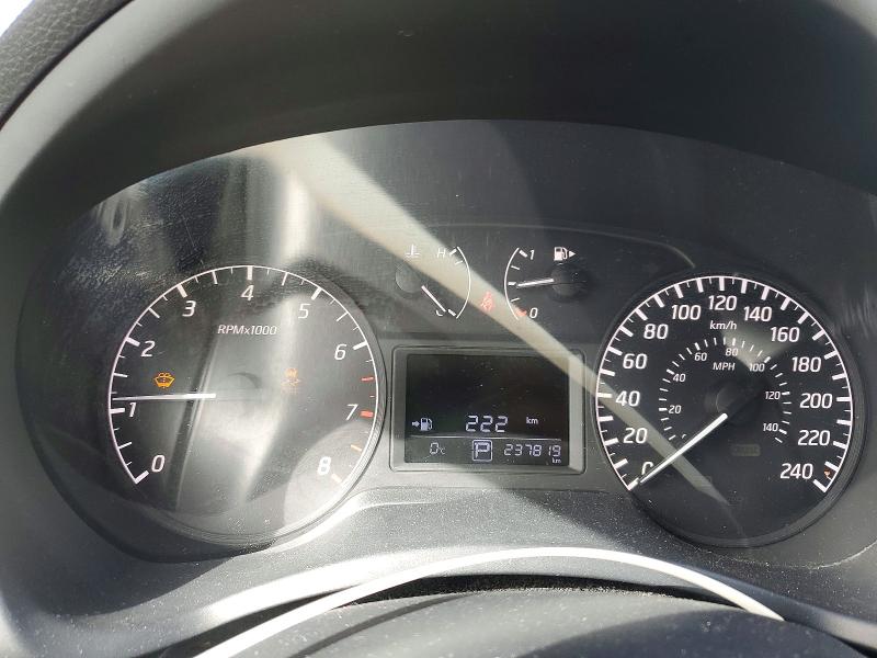 42061586 :رقم المزاد ، 3N1AB7AP8FL685138 vin ، 2015 Nissan Sentra مزاد بيع