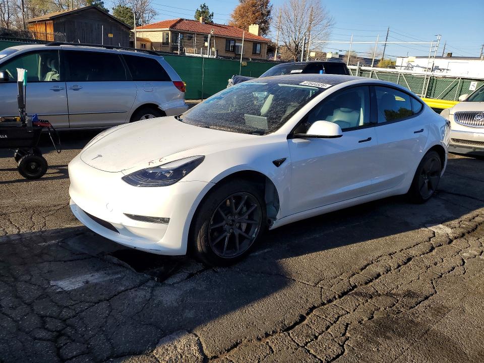 Auction sale of the 2021 Tesla Model 3, vin: 5YJ3E1EB4MF902768, lot number: 47644526