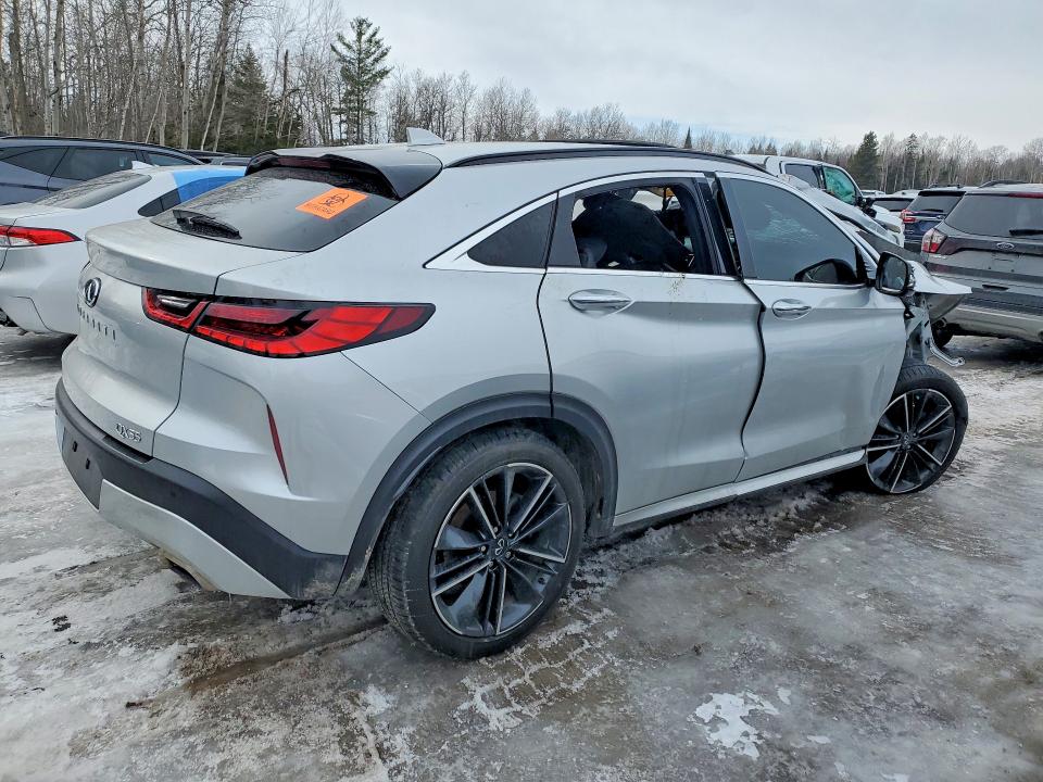 77669065 :رقم المزاد ، 3PCAJ5K35NF105485 vin ، 2022 Infiniti Qx55 مزاد بيع