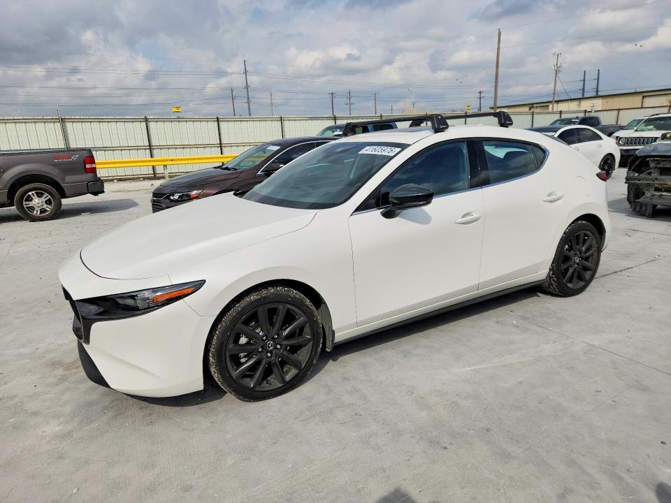 41605976 :رقم المزاد ، JM1BPBJY0N1510029 vin ، 2022 Mazda 3 مزاد بيع