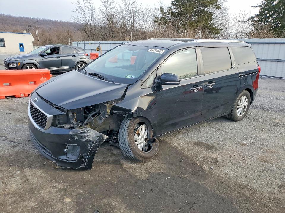 45754856 :رقم المزاد ، KNDMB5C15F6061699 vin ، 2015 Kia Sedona مزاد بيع