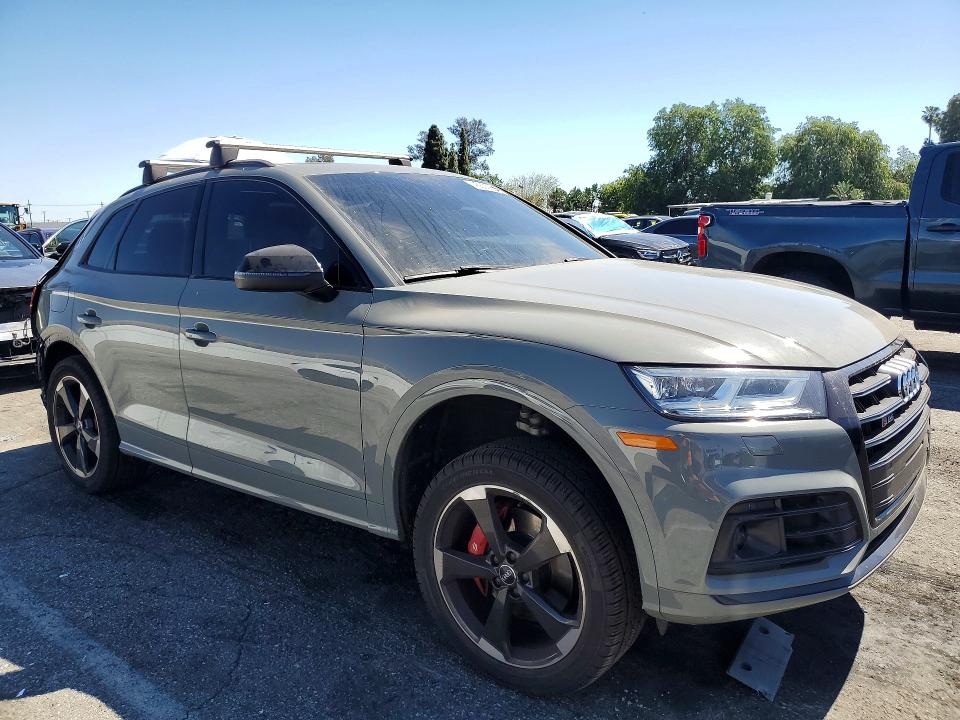 2020 Audi Sq5 მანქანა იყიდება აუქციონზე, vin: WA1B4AFY8L2027126, აუქციონის ნომერი: 45620836