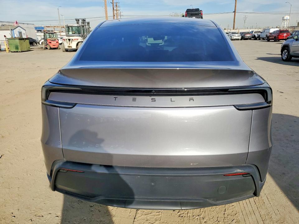 Продажа на аукционе авто 2026 Tesla Model Y, vin: 7SAYGDED2TF422250, номер лота: 46387246