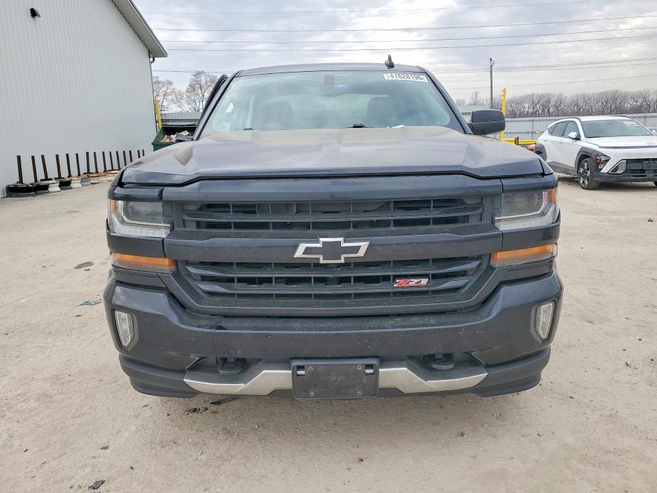 47628196 :رقم المزاد ، 3GCUKREC6HG458247 vin ، 2017 Chevrolet Silverado مزاد بيع