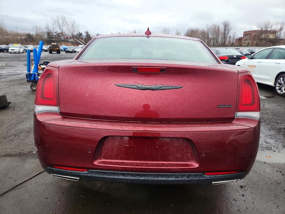 41798256 :رقم المزاد ، 2C3CCADG6NH251713 vin ، 2022 Chrysler 300 مزاد بيع