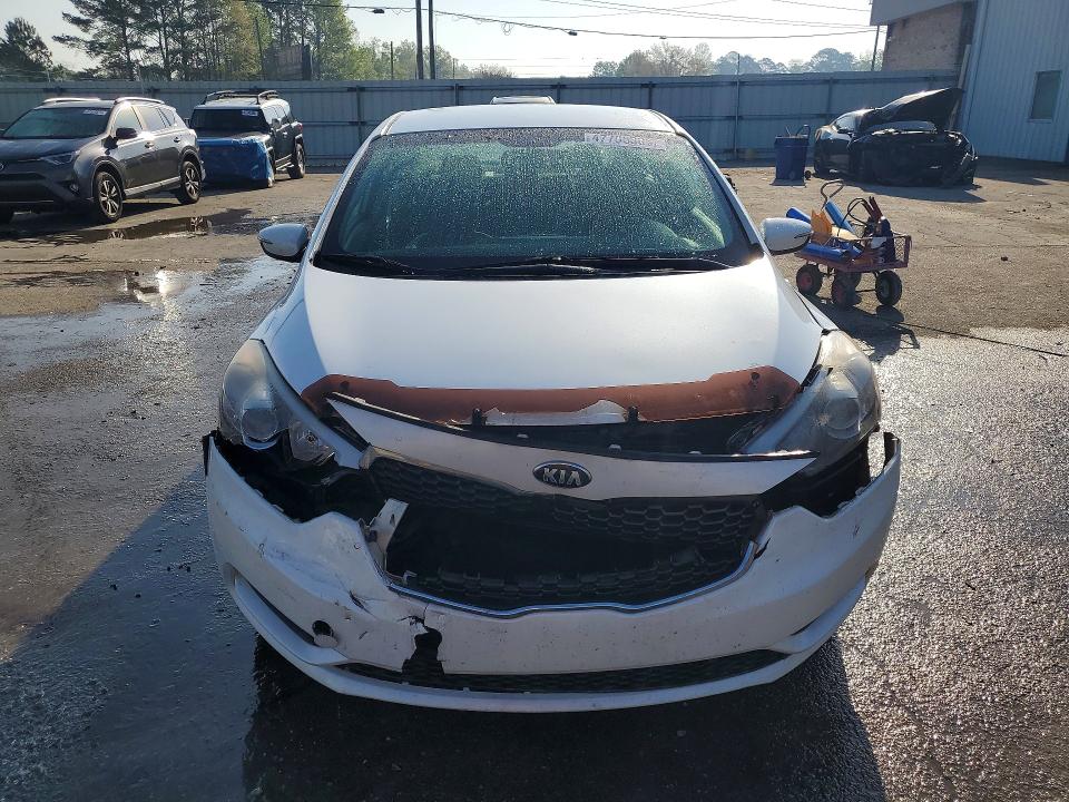 2014 Kia Forte მანქანა იყიდება აუქციონზე, vin: KNAFX4A63E5250873, აუქციონის ნომერი: 47705306