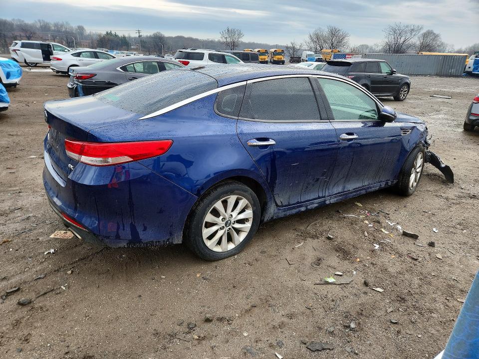 2016 Kia Optima მანქანა იყიდება აუქციონზე, vin: 5XXGU4L39GG094579, აუქციონის ნომერი: 46909886
