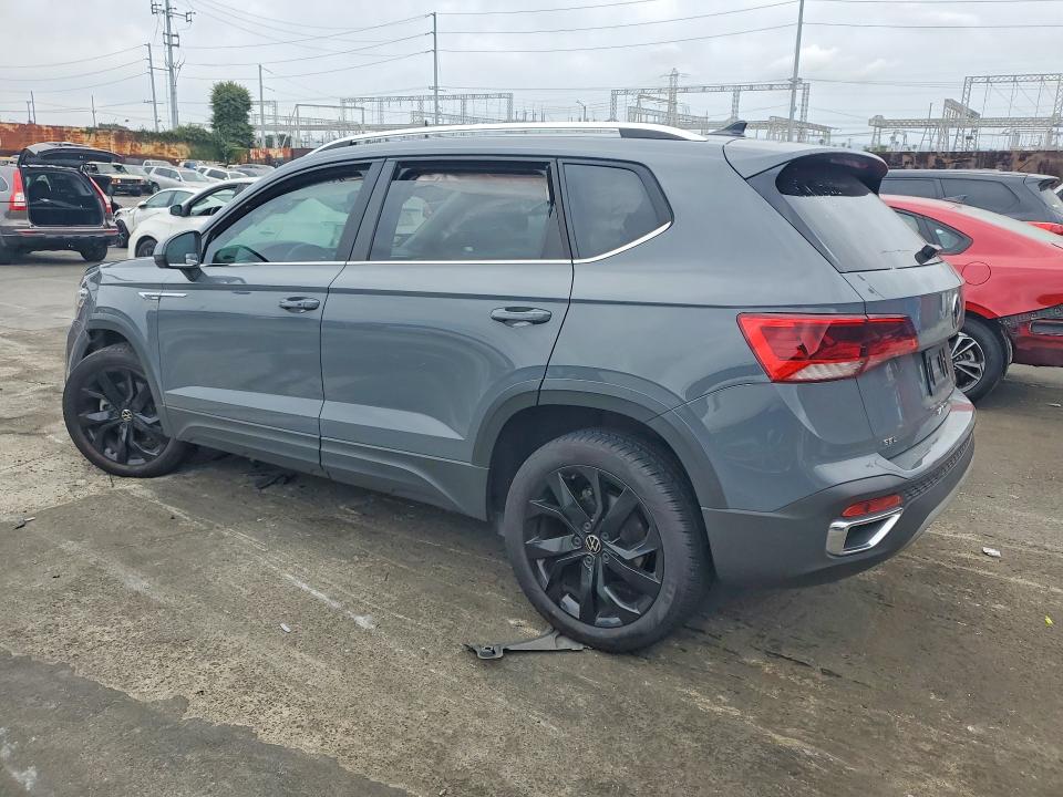 Продажа на аукционе авто 2022 Volkswagen Taos, vin: 3VV1X7B20NM011416, номер лота: 48169706