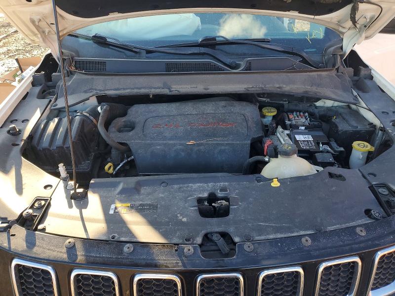 2018 Jeep Compass მანქანა იყიდება აუქციონზე, vin: 3C4NJCABXJT318832, აუქციონის ნომერი: 46046956