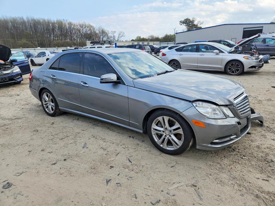 46536086 :رقم المزاد ، WDDHF7CB1BA322642 vin ، 2011 Mercedes-benz E مزاد بيع