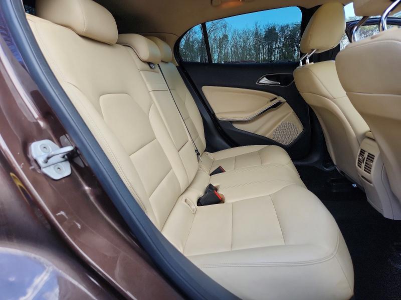 2015 Mercedes-benz Gla მანქანა იყიდება აუქციონზე, vin: WDCTG4EB5FJ117418, აუქციონის ნომერი: 47275886
