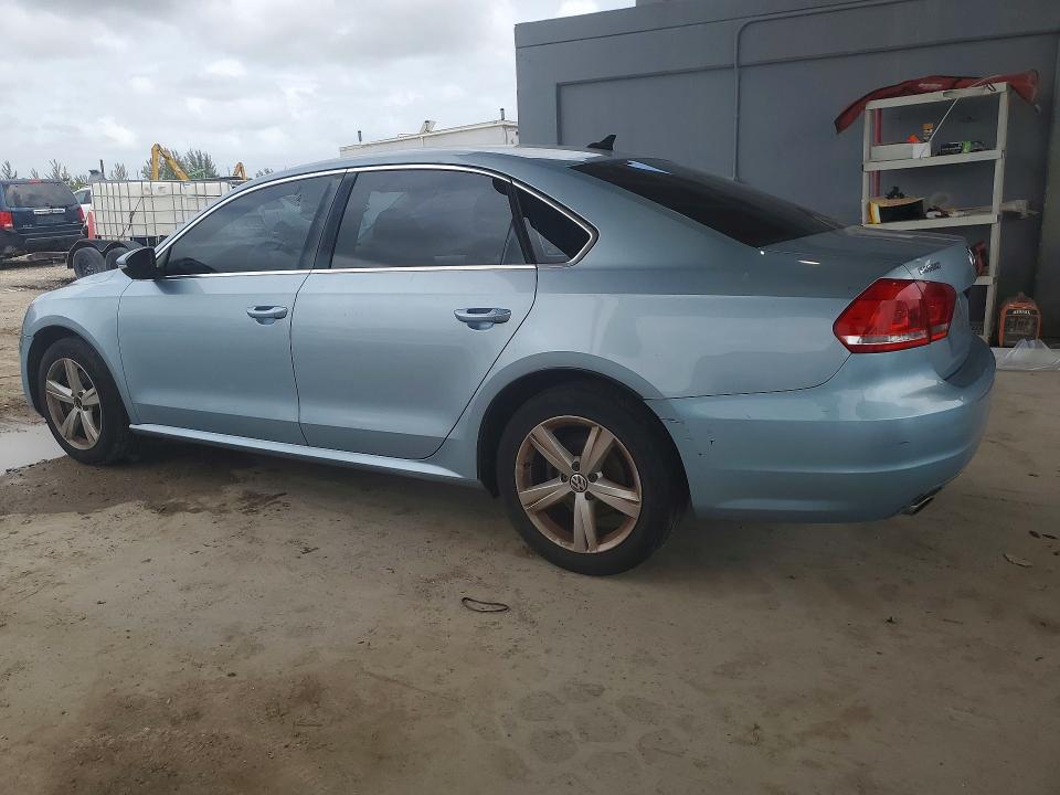 48180616 :رقم المزاد ، 1VWBH7A3XCC072780 vin ، 2012 Volkswagen Passat مزاد بيع