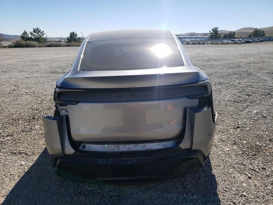Продажа на аукционе авто 2026 Tesla Model Y, vin: 7SAYGDEE8TF341214, номер лота: 46330336