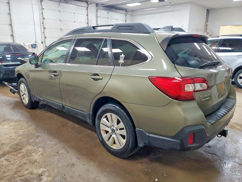46343716 :رقم المزاد ، 4S4BSAFC9J3235020 vin ، 2018 Subaru Outback مزاد بيع