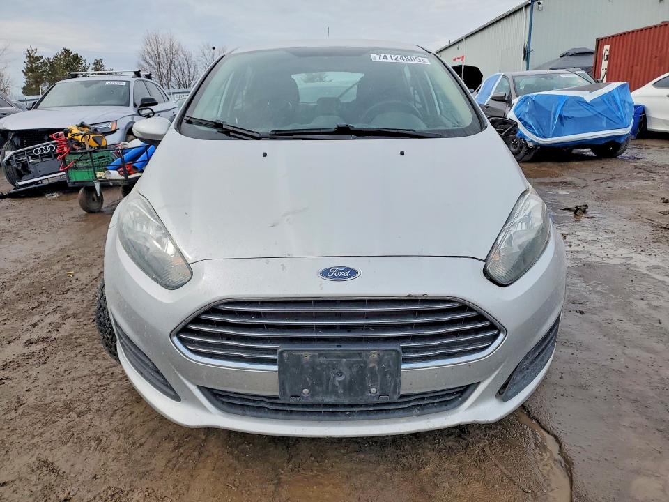 Продажа на аукционе авто 2016 Ford Fiesta, vin: 3FADP4EJ2GM106081, номер лота: 74124885
