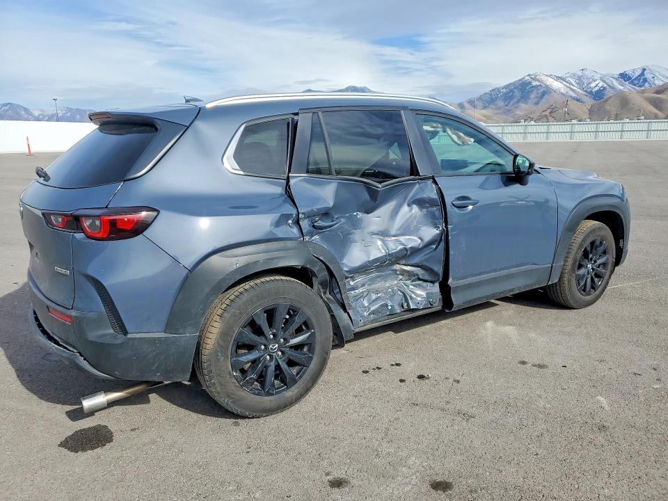 45567816 :رقم المزاد ، 7MMVABDM9RN231118 vin ، 2024 Mazda Cx-50 مزاد بيع
