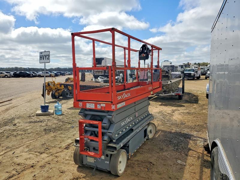 Продажа на аукционе авто 2024 Skyjack Sj4732e, vin: A101019774, номер лота: 45925216