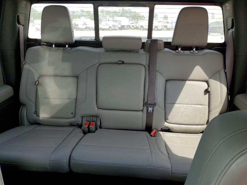 Продажа на аукционе авто 2024 Chevrolet Silverado, vin: 2GCUDDED9R1140929, номер лота: 47713156