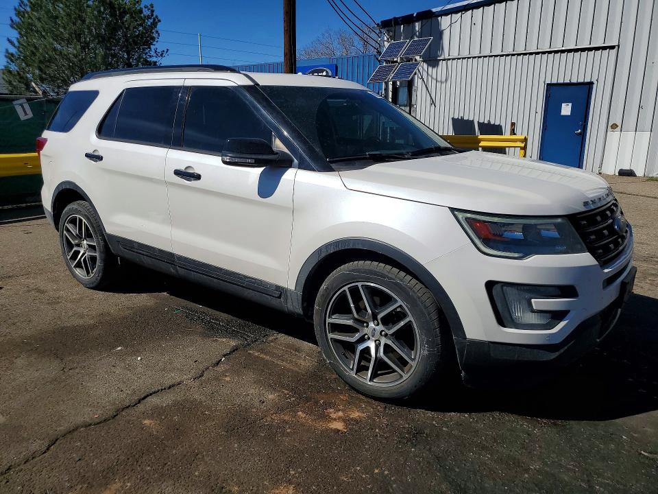 46828676 :رقم المزاد ، 1FM5K8GT5GGA85395 vin ، 2016 Ford Explorer مزاد بيع