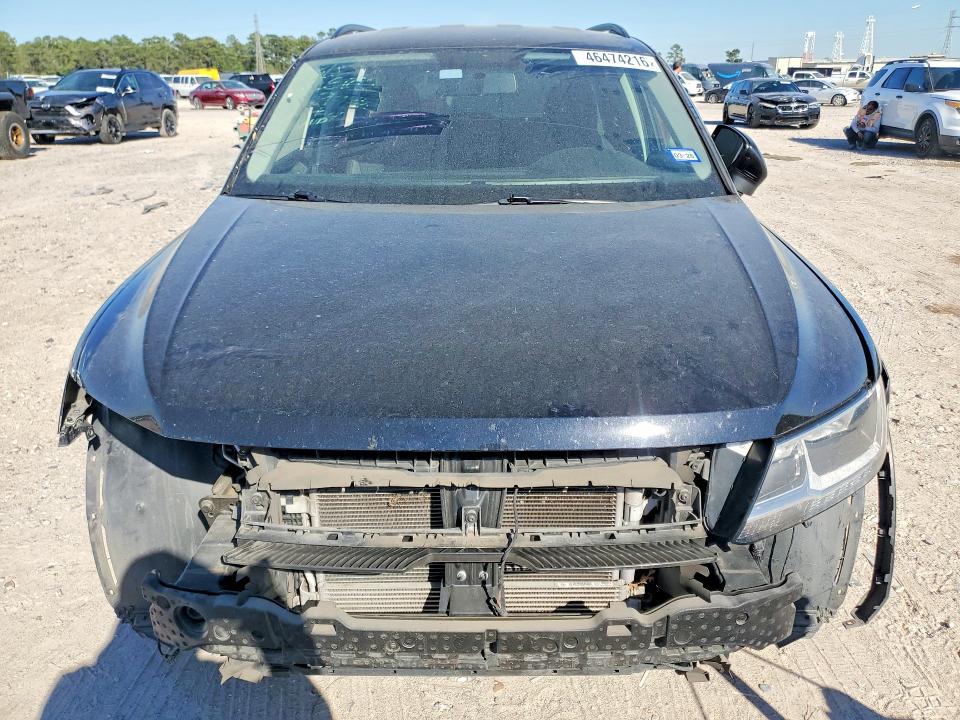 46474216 :رقم المزاد ، 3VV1B7AX1LM013636 vin ، 2020 Volkswagen Tiguan مزاد بيع