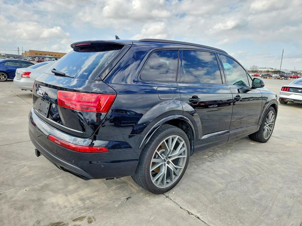 Продажа на аукционе авто 2019 Audi Q7, vin: WA1VAAF78KD007779, номер лота: 79458075