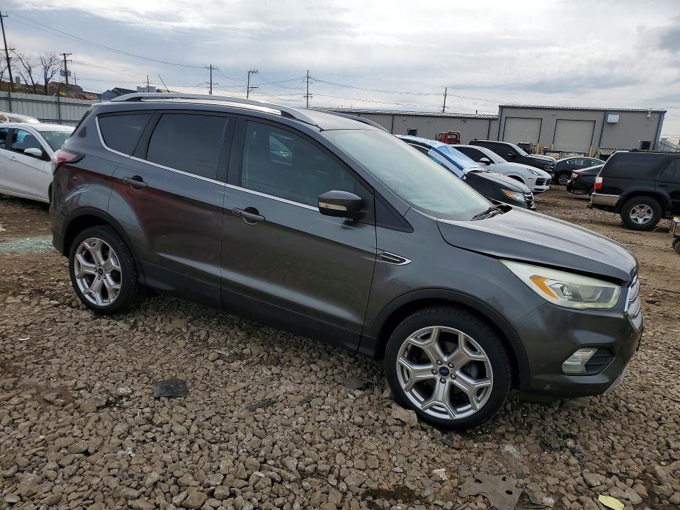 Продаж на аукціоні авто 2017 Ford Escape, vin: 1FMCU0JD0HUA75994, номер лоту: 46886686