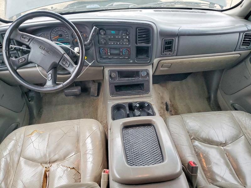Продажа на аукционе авто 2003 Gmc Yukon Xl, vin: 3GKGK26G83G228647, номер лота: 45947936
