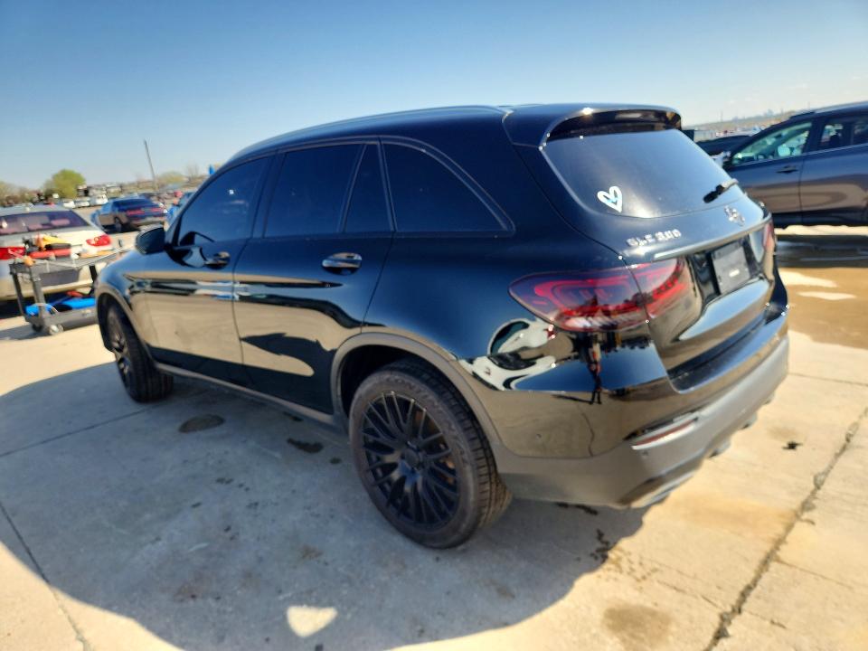 46137876 :رقم المزاد ، W1N0G8EB5MV313471 vin ، 2021 Mercedes-benz Glc مزاد بيع