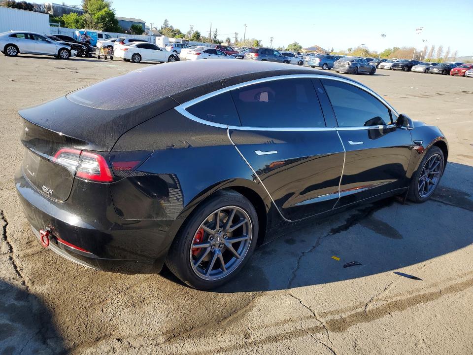 Продаж на аукціоні авто 2018 Tesla Model 3, vin: 5YJ3E1EA9JF025441, номер лоту: 45654406