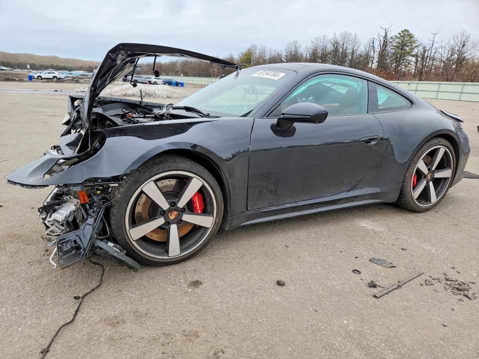46194766 :رقم المزاد ، WP0AH2A93TS213118 vin ، 2026 Porsche 911 مزاد بيع