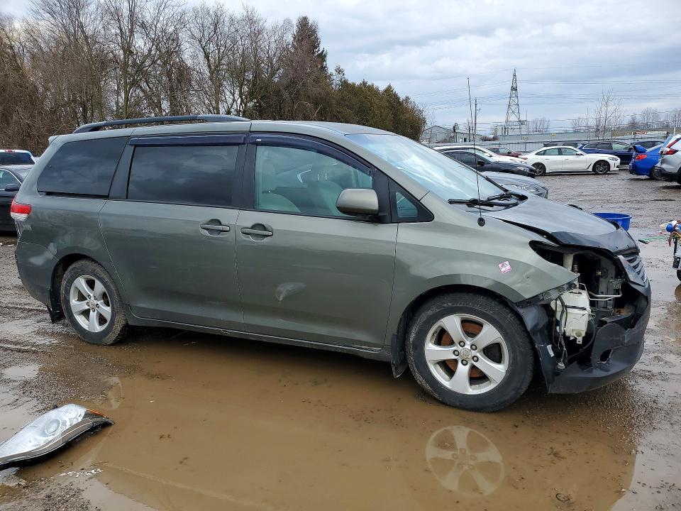Продаж на аукціоні авто 2011 Toyota Sienna, vin: 5TDKK3DC3BS125079, номер лоту: 78534695
