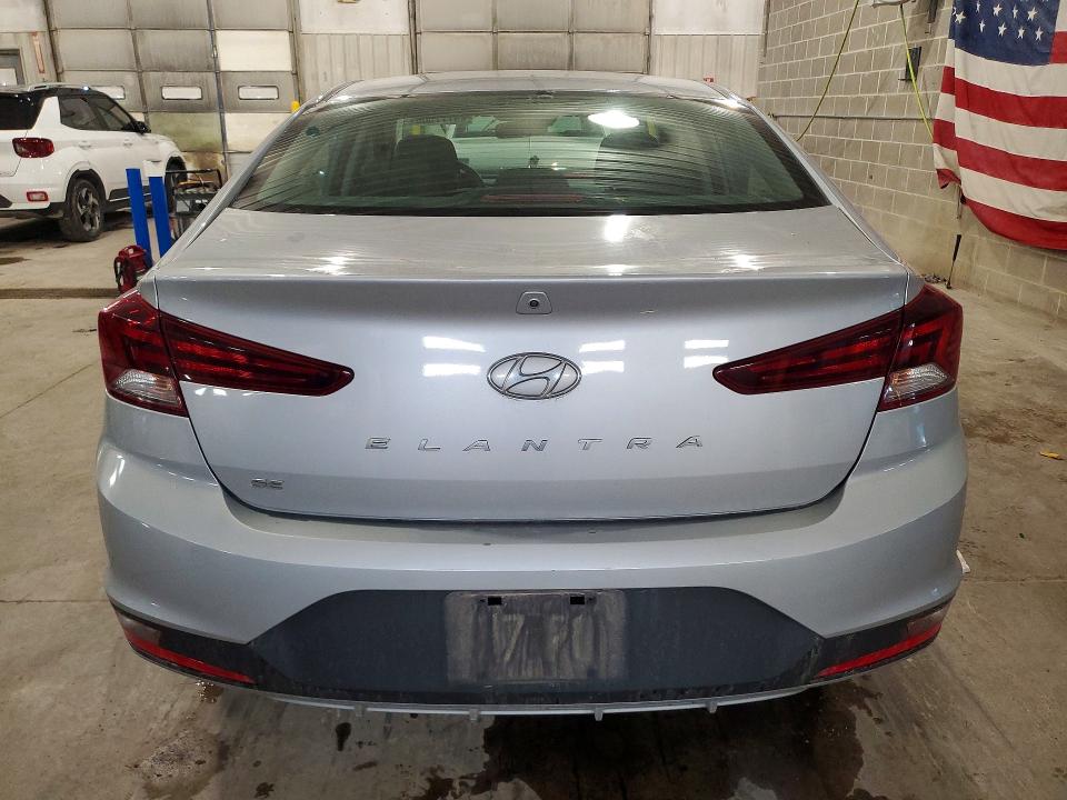 2020 Hyundai Elantra მანქანა იყიდება აუქციონზე, vin: KMHD74LF0LU926119, აუქციონის ნომერი: 45777506