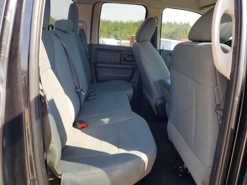 46807976 :رقم المزاد ، 1C6RR6FTXJS132391 vin ، 2018 Ram 1500 مزاد بيع