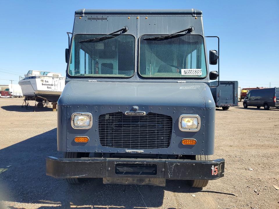 Продаж на аукціоні авто 2020 Freightliner Chassis, vin: 4UZAC2EA8LCMK2959, номер лоту: 67223046