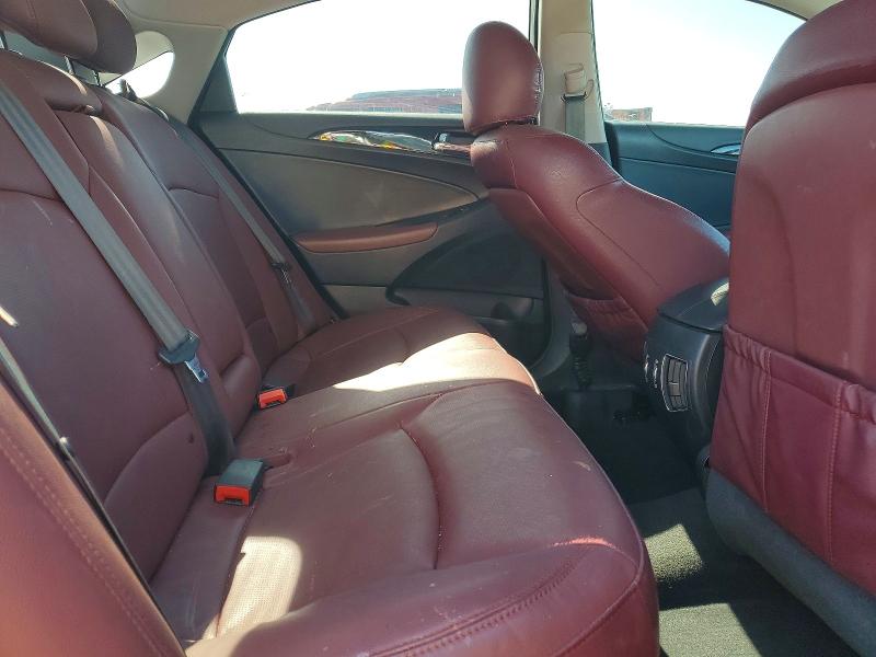 2011 Hyundai Sonata მანქანა იყიდება აუქციონზე, vin: 5NPEC4AC0BH273717, აუქციონის ნომერი: 79598185
