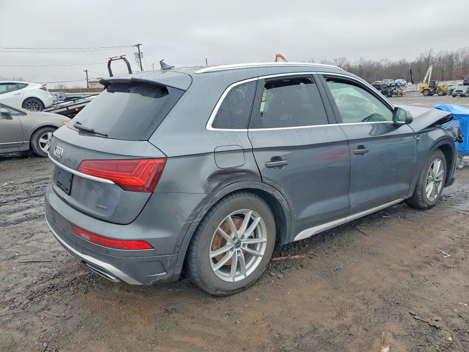 41943836 :رقم المزاد ، WA1F2BFY0P2089090 vin ، 2023 Audi Q5 E مزاد بيع