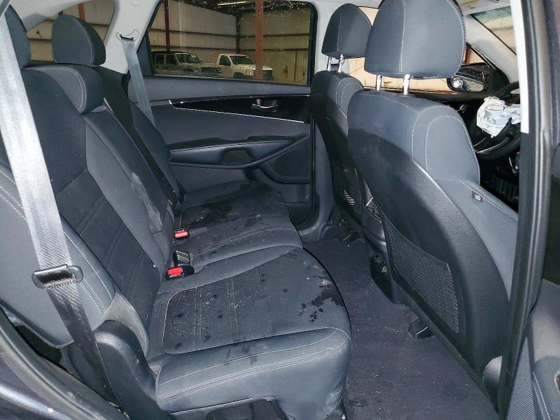 Продажа на аукционе авто 2018 Kia Sorento, vin: 5XYPG4A34JG339852, номер лота: 45801276