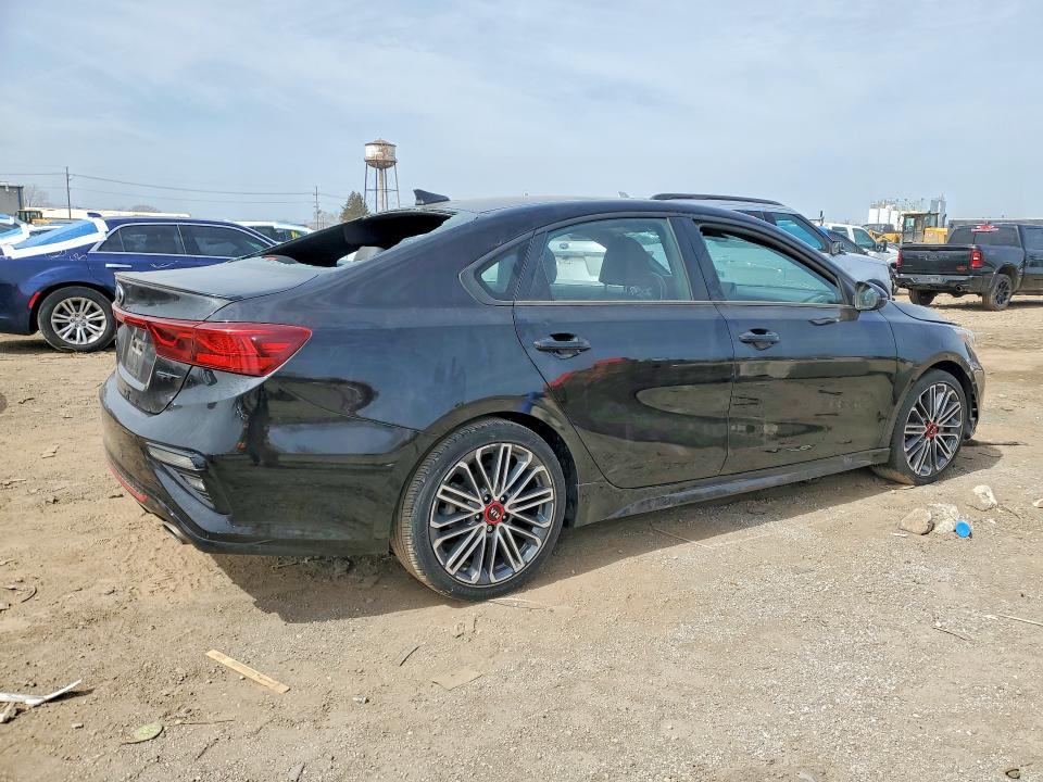 2021 Kia Forte მანქანა იყიდება აუქციონზე, vin: 3KPF44AC5ME394848, აუქციონის ნომერი: 46952066