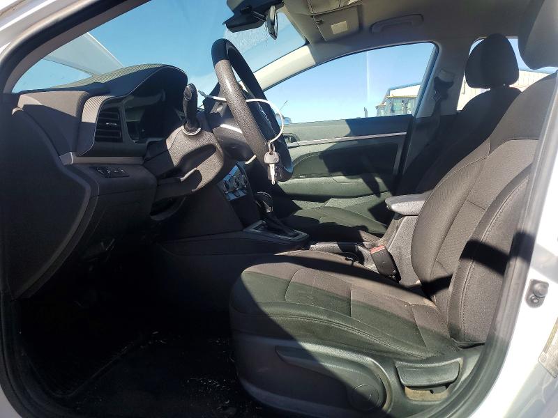47052916 :رقم المزاد ، 5NPD84LFXKH480300 vin ، 2019 Hyundai Elantra مزاد بيع