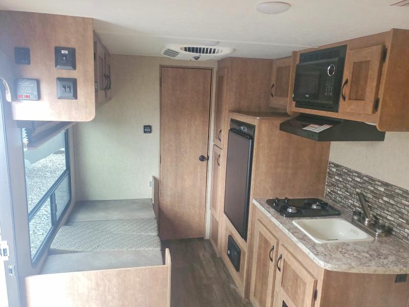 Aukcja sprzedaży 2017 Starcraft Autumn Ar Recreational Vehicle (rv), vin: 1SABS0AJXH2LA5117, numer aukcji: 41601106