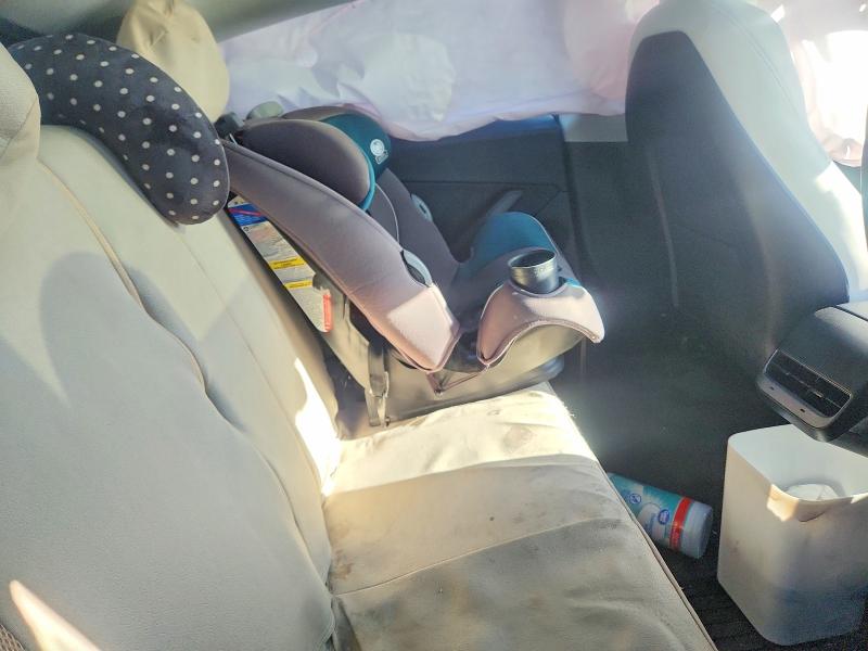 Продажа на аукционе авто 2024 Tesla Model Y, vin: 7SAYGDEE7RF117151, номер лота: 47414926