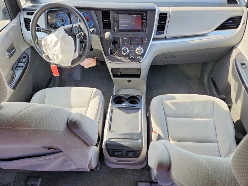 Продажа на аукционе авто 2018 Toyota Sienna, vin: 5TDKZ3DC4JS913380, номер лота: 47425966