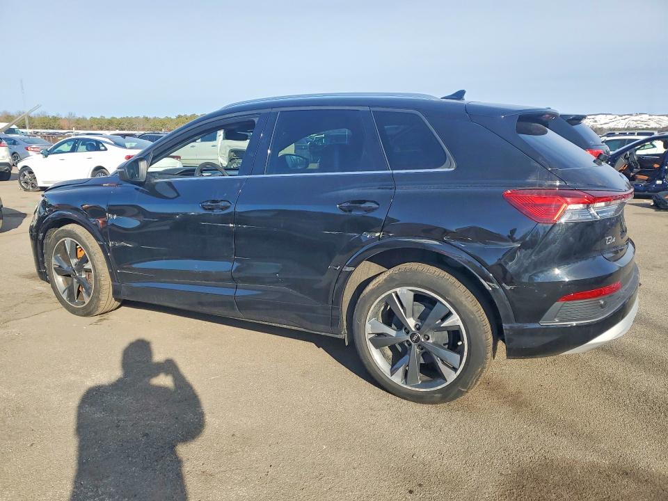 Продаж на аукціоні авто 2022 Audi Q4 E-tron, vin: WA1H2BFZ3NP030259, номер лоту: 79032775