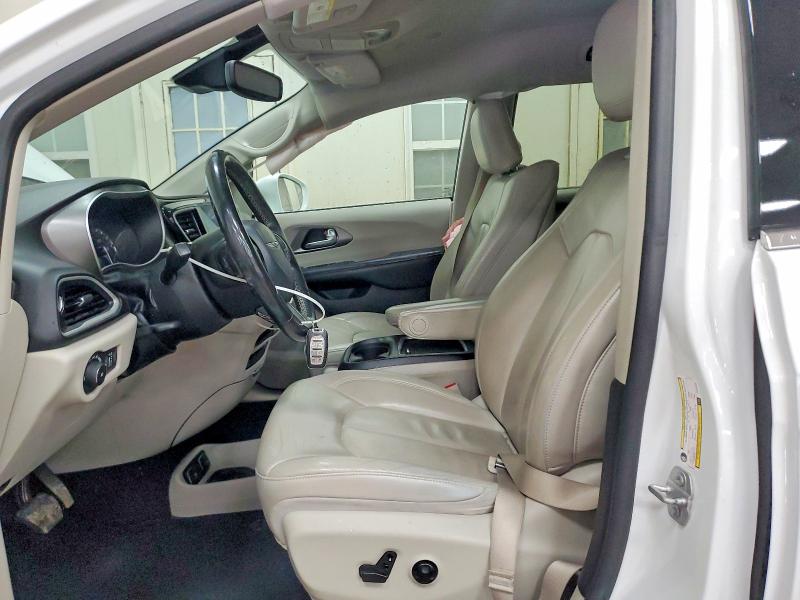 47411136 :رقم المزاد ، 2C4RC1EG5LR142736 vin ، 2020 Chrysler Pacifica مزاد بيع