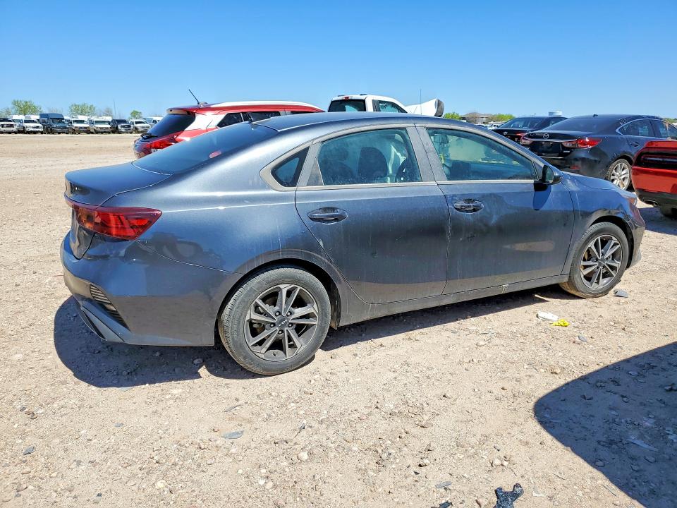 2024 Kia Forte მანქანა იყიდება აუქციონზე, vin: 3KPF24AD4RE709631, აუქციონის ნომერი: 41670146