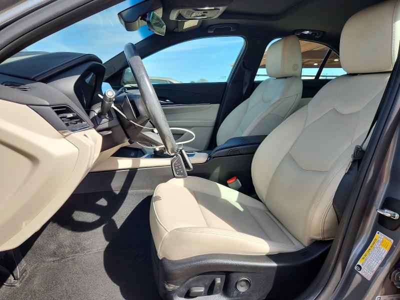 46102646 :رقم المزاد ، 1G6DJ5RK0M0143460 vin ، 2021 Cadillac Ct4 مزاد بيع
