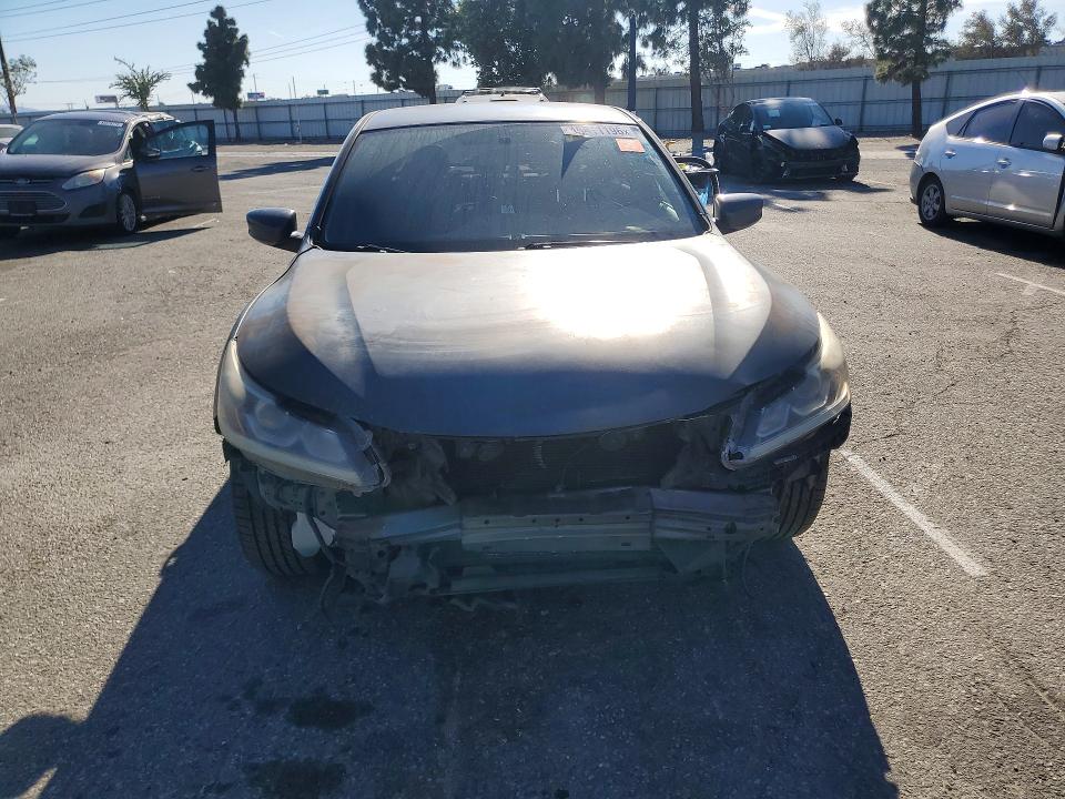 Продажа на аукционе авто 2016 Honda Accord, vin: 1HGCR2F51GA160038, номер лота: 45811196