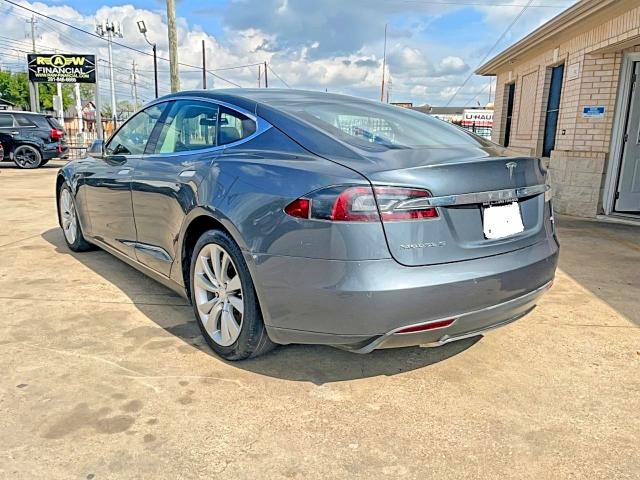 Aukcja sprzedaży 2013 Tesla Model S, vin: 5YJSA1CN5DFP30142, numer aukcji: 47643436