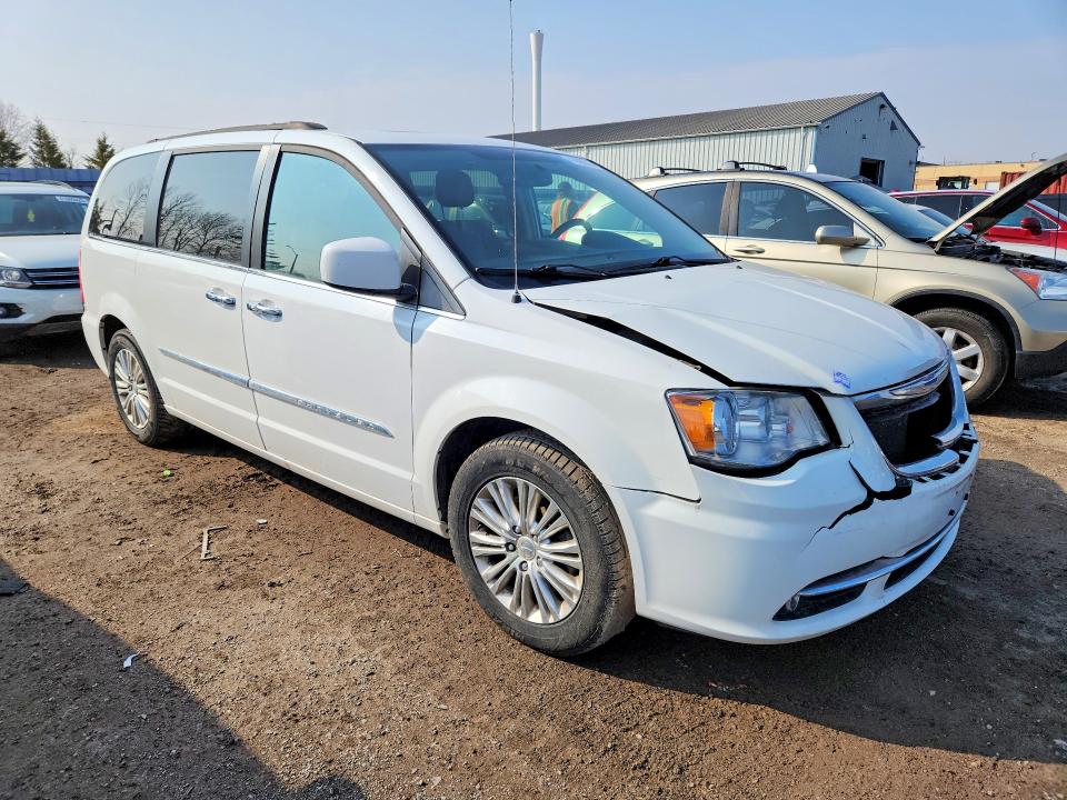 41905506 :رقم المزاد ، 2C4RC1CG7FR725882 vin ، 2015 Chrysler Town & Country مزاد بيع